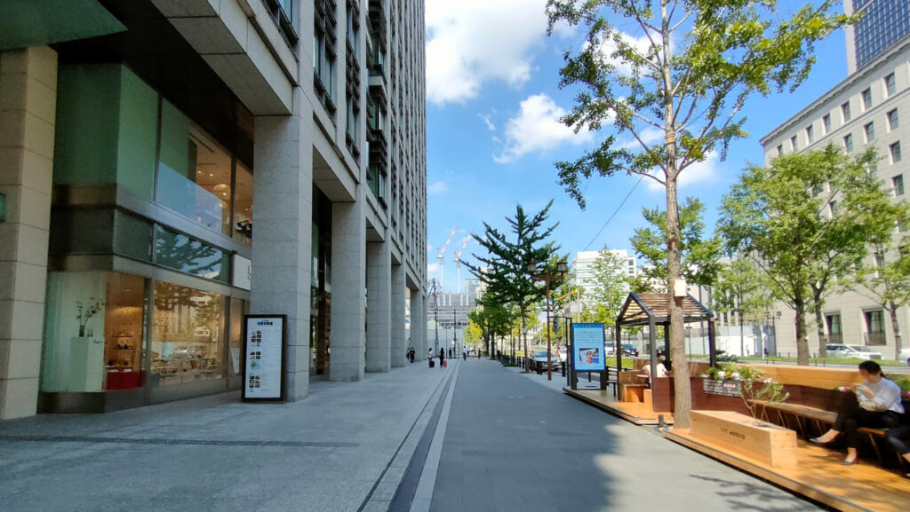 淀屋橋odona前の道